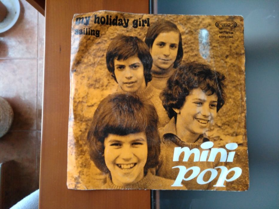 Mini Pop ‎– My Holiday Girl / Sailing