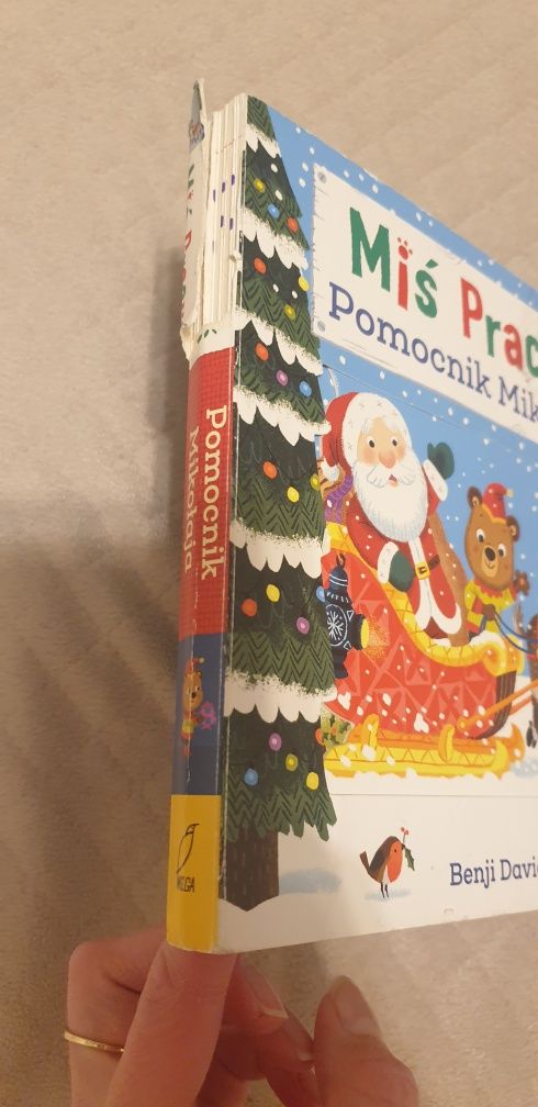 Książeczka Miś Pracuś z ruchomymi elementami Pomocnik Mikołaja Davies