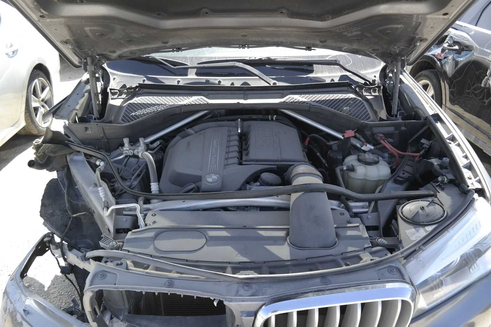 БМВ Х5 Ф15 / BMW X5 F15 США шрот б/у розборка (двигун, КПП)