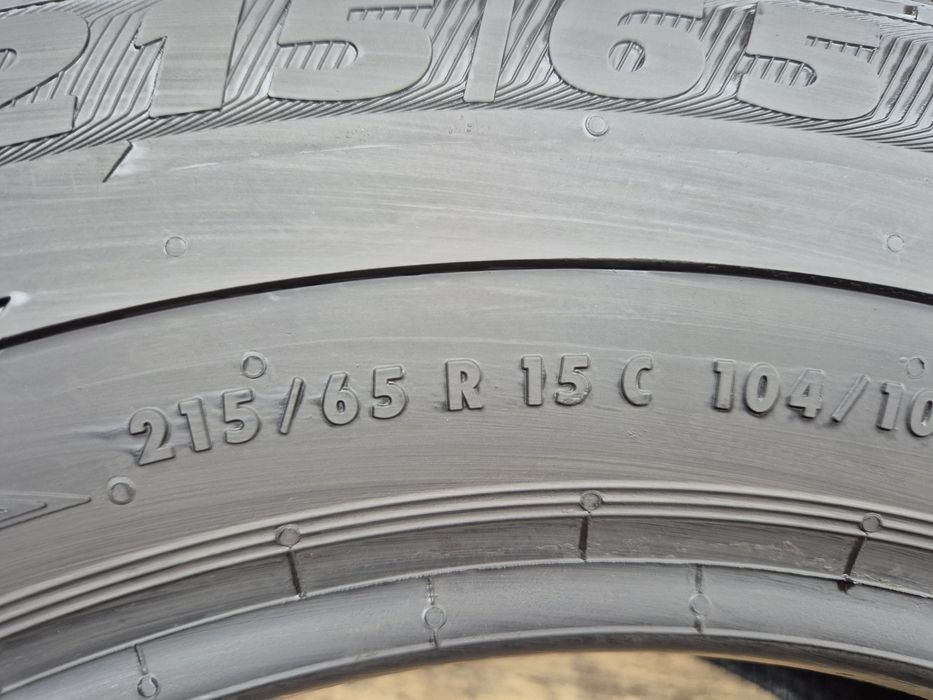 215/65/15C Semperit Van Grip 2 jak nowe 10mm 2019.r F vat. Ford  Casto