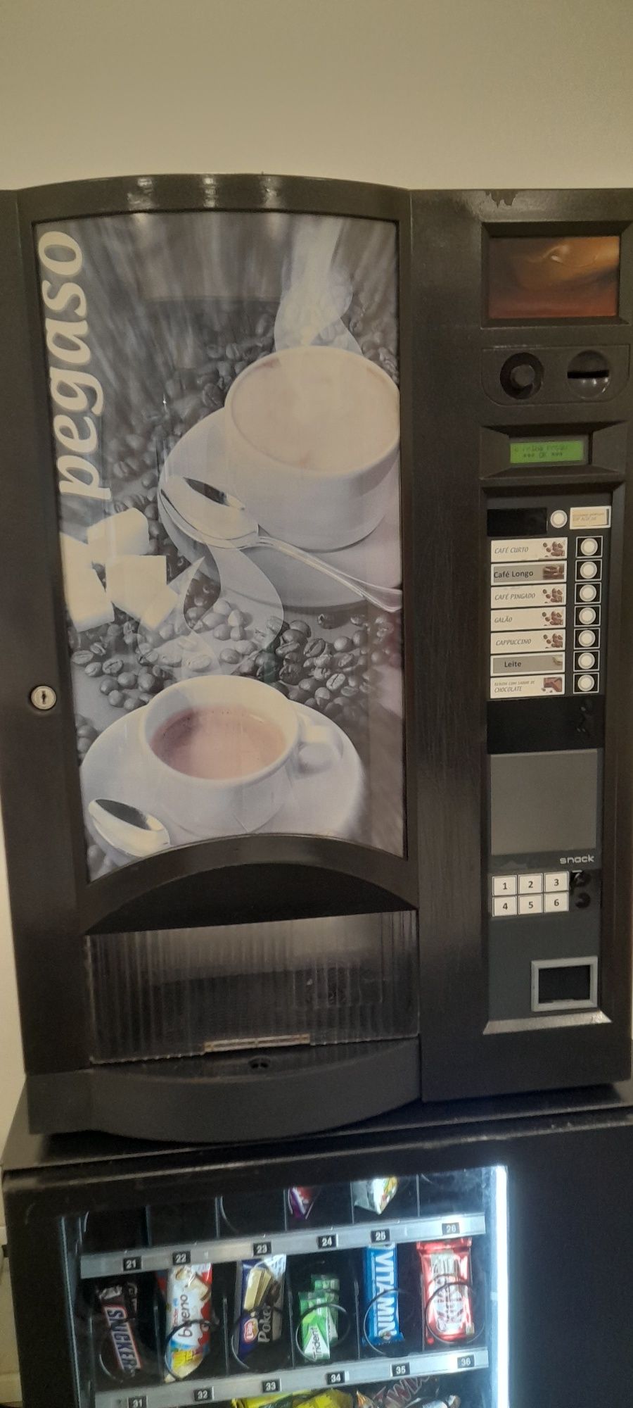 Máquina de café Bianchi Pégaso a funcionar.