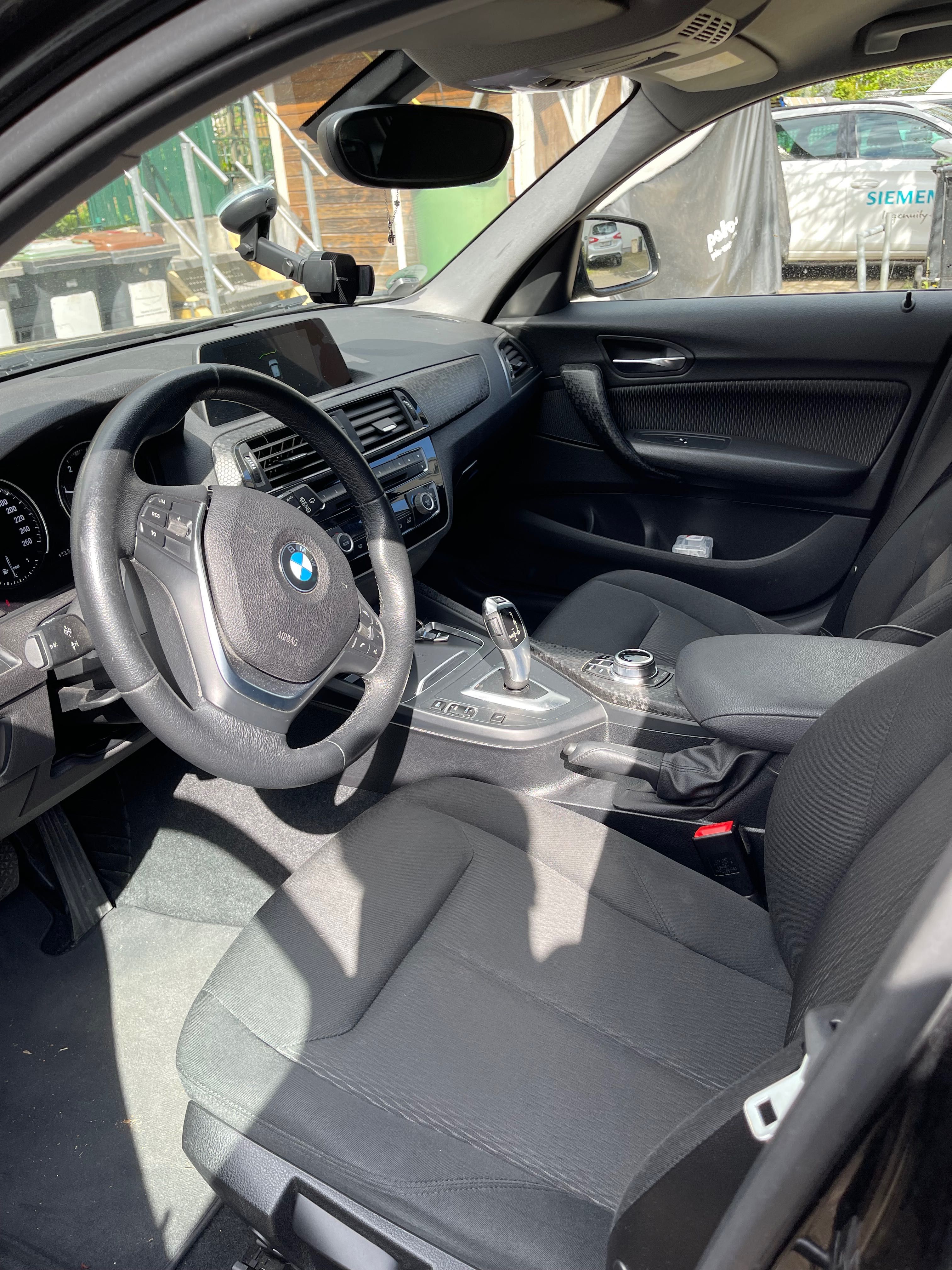 Vendo  BMW 118d Automático