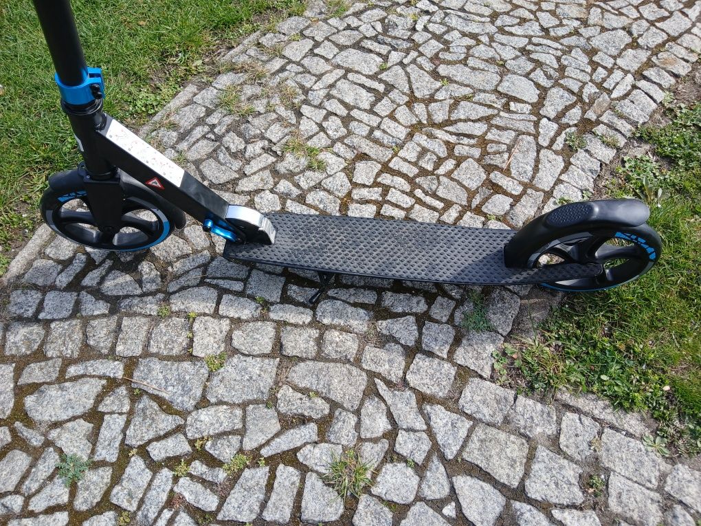 Hulajnoga aluminiowa Delta Sport