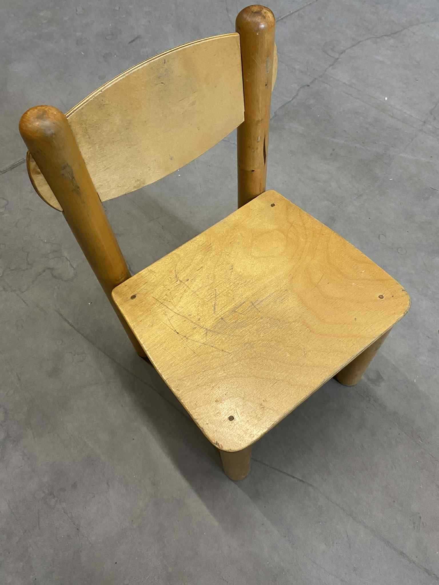 Krzesełko dziecięce drewniane lite drewno Bambino Topus duża ilość GDA