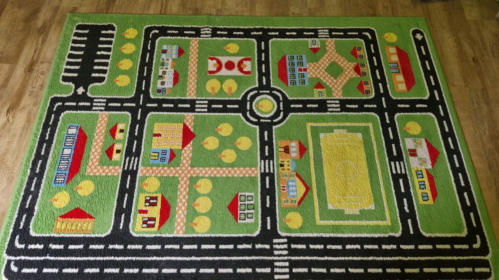 Dywan zielony do pokoju chłopięcego ulice