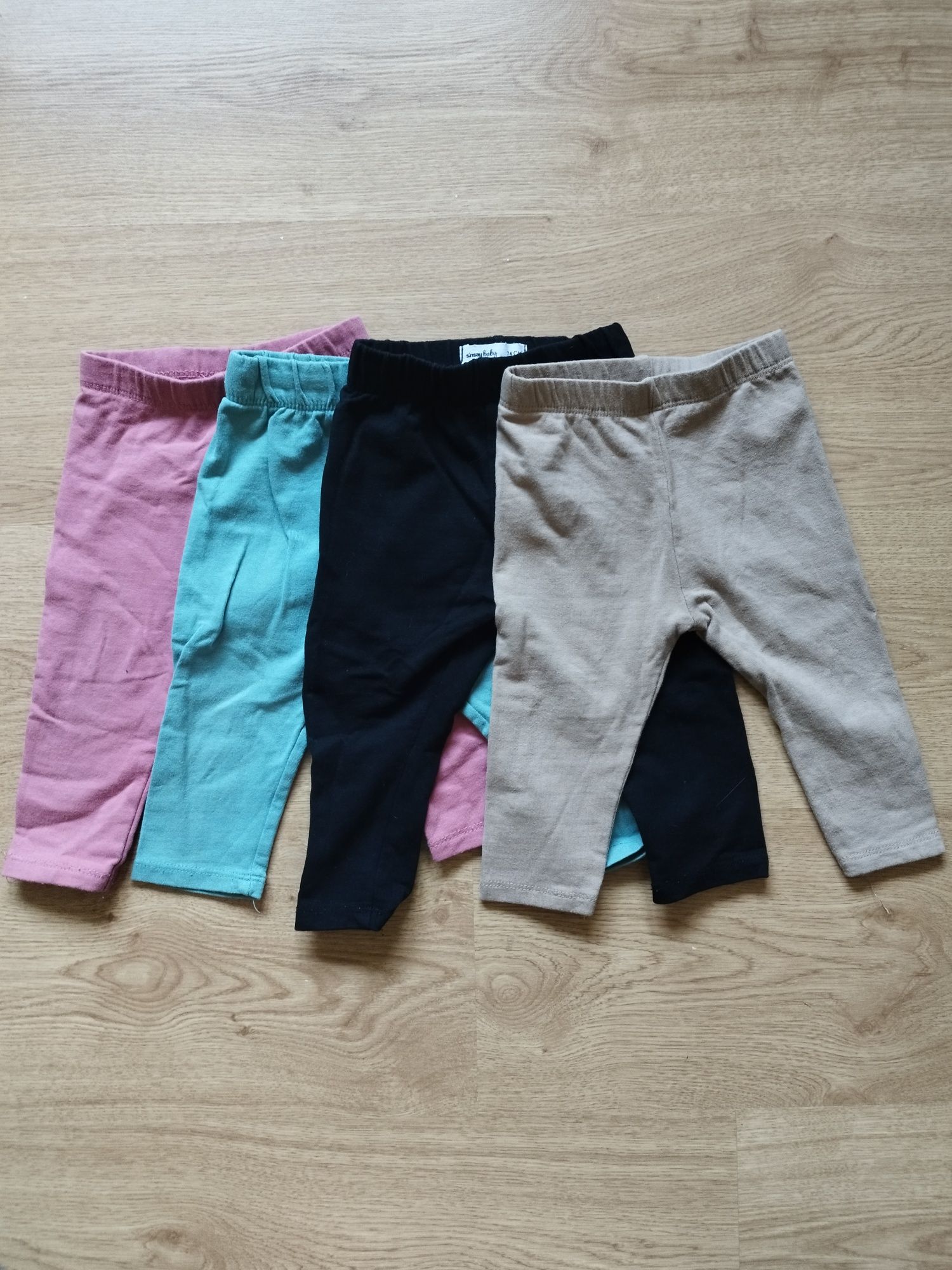 Zestaw 4szt legginsy r.74