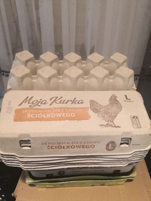 ubianki na jajka 17 szt M, L