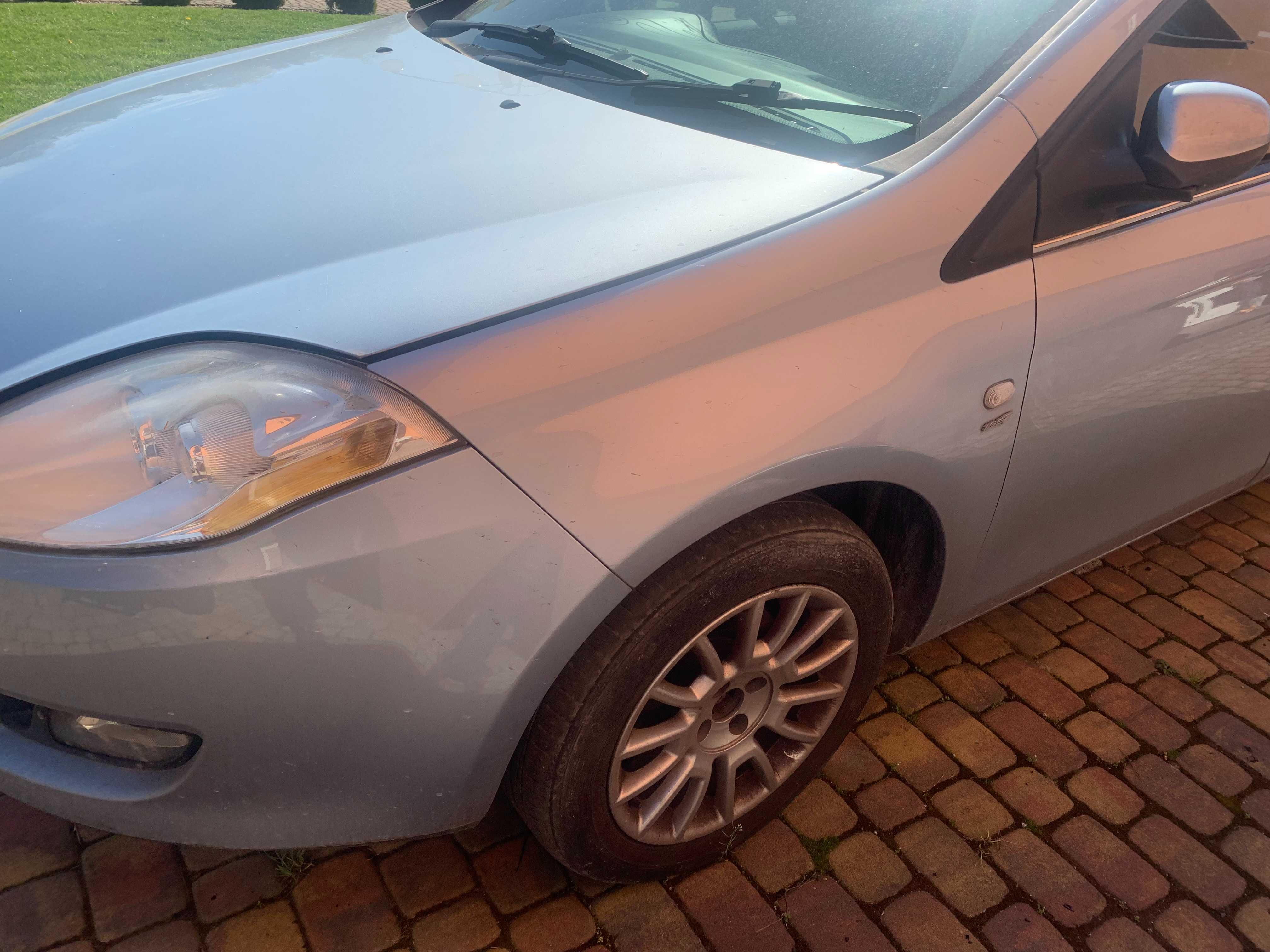 Błotnik przedni lewy Fiat Bravo II Nr.Lak. 336/B