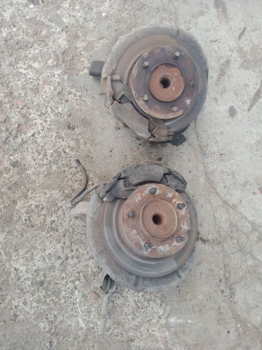 Поворотные кулаки в сборе на НИВУ 21213,21214,Тайга