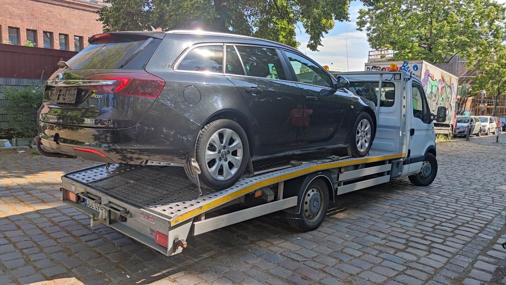 Pomoc drogowa Auto laweta transport holowanie Autolaweta Dzierżoniów