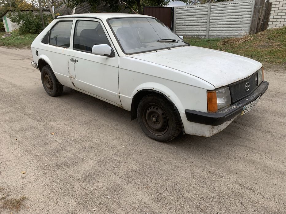 Продам Опель кадет 1.3 бензин