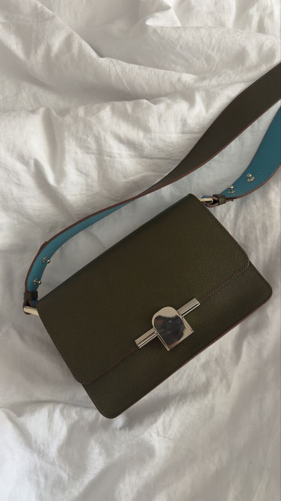 Продаж шкіряноі сумки Massimo Dutti