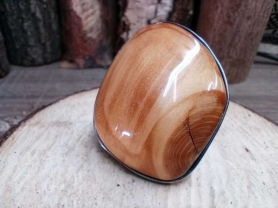 pierścionek drewniany rękodzieło artystyczne handmade