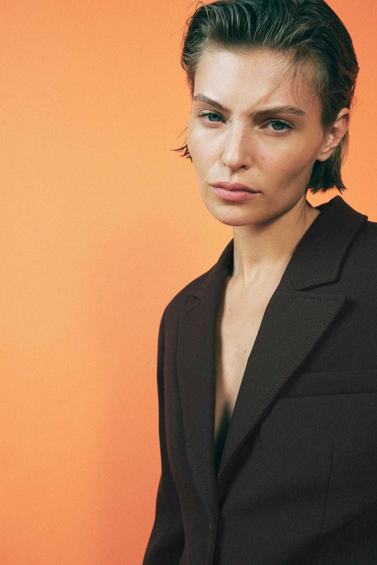 Приталений блейзер Zara бестселер