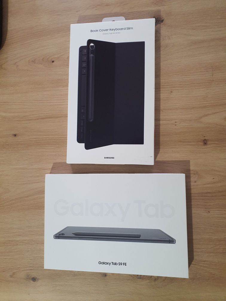 Samsung Galaxy Tab S9 FE 128GB + Capa Teclado Original + S Pen