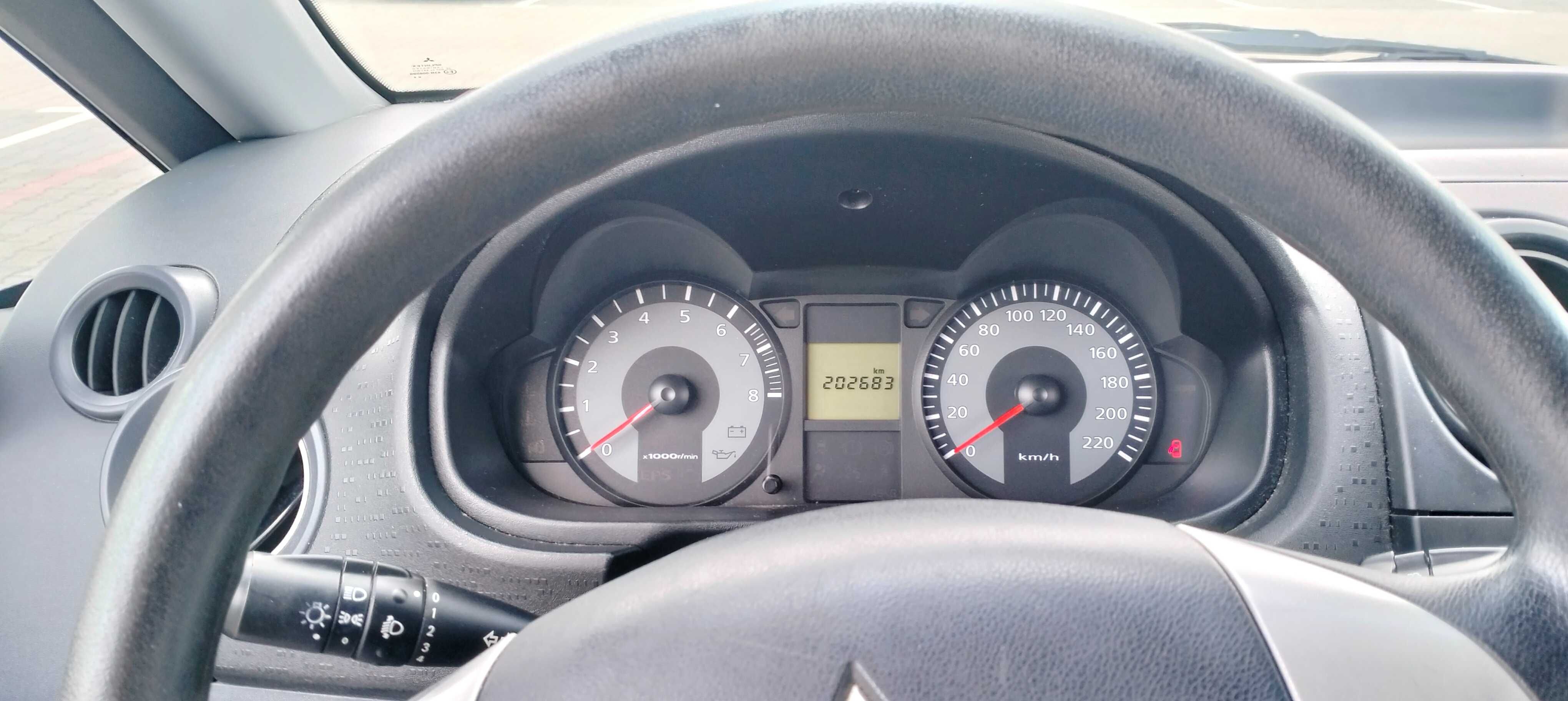 Mitsubishi Colt 2009