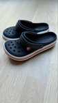Crocs j2 33-34 granatowe