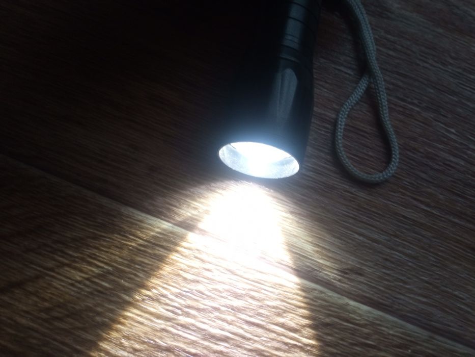 Фонарик карманный 10см