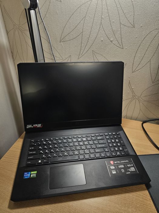 Msi Leopard GP76 ug11 (core i7-11800H, rtx3070, 64gb ram, 280hz)