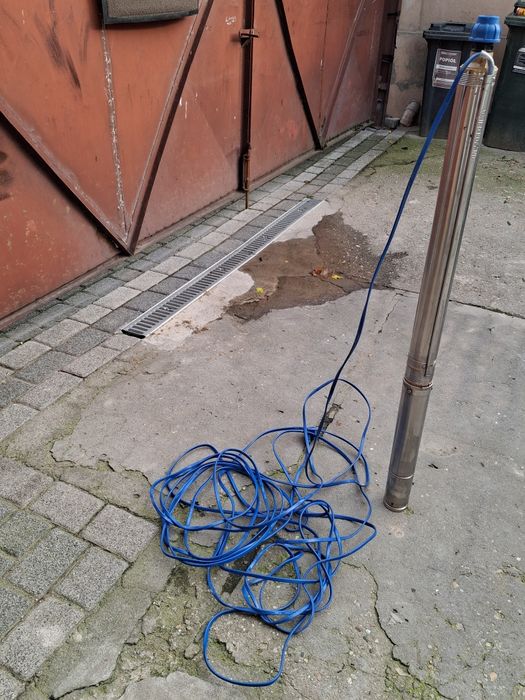 Sprzedam pąpe głębinową