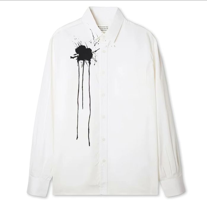 Рубашка Maison Margiela с выстрелом на груди (пятном)