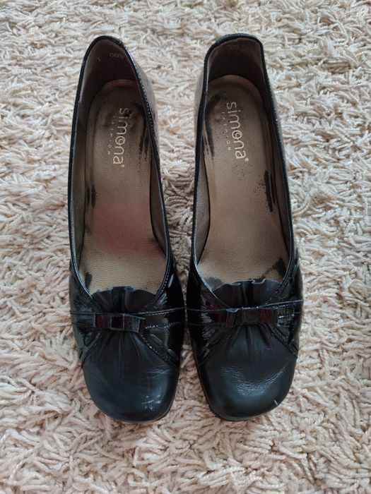 Кожані туфлі Simona