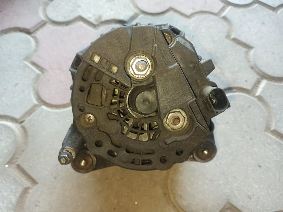 Генератор VW т4, т5 2,5 2000-2005 року