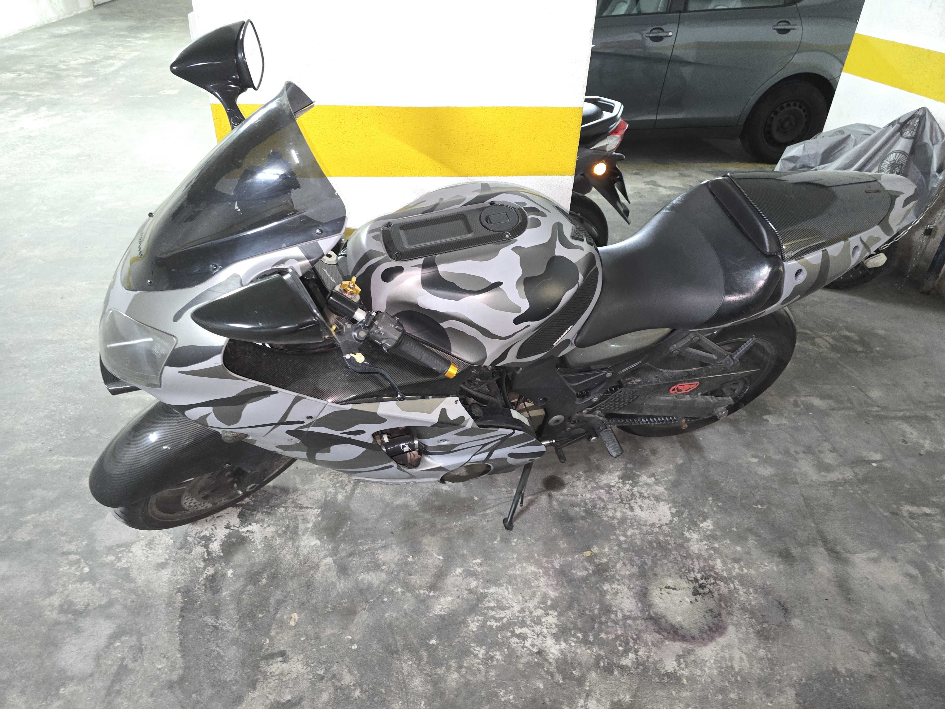 Kawasaki ZX12R 2000