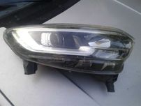 Renault Kadjar Lampa Prawy Przód Prawa Przednia Reflektor LED Europa