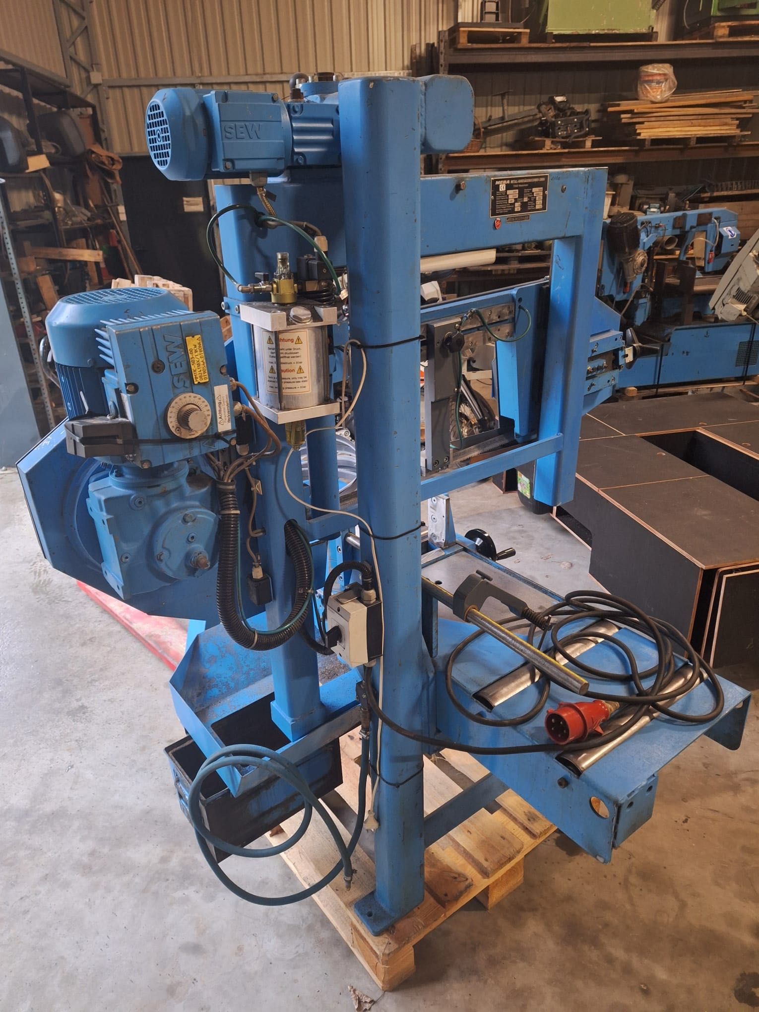Przecinarka MEBA Pro-Line 260 GP półautomat/skrętna(Amada/Kasto/Bomar)