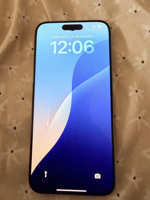 Vendo iPhone 15 Pro Max (Ler Descrição)