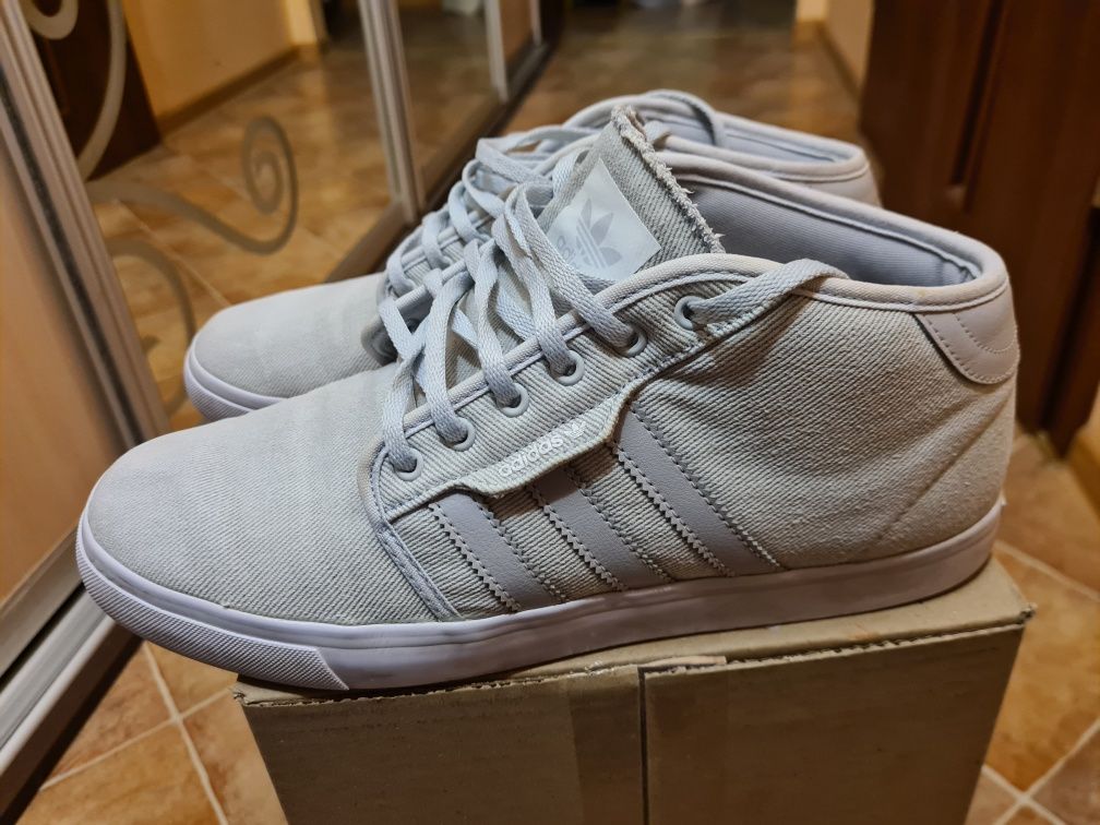 Оригінальні Кросівки Adidas Seeley Mid Boots 44-й Розмір 28,5см Сірі