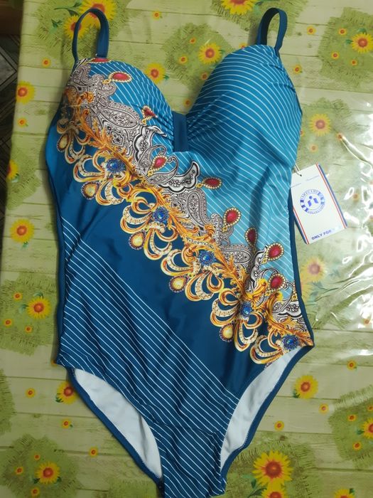 Продаю купальник