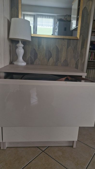 Szafka z  szufladami