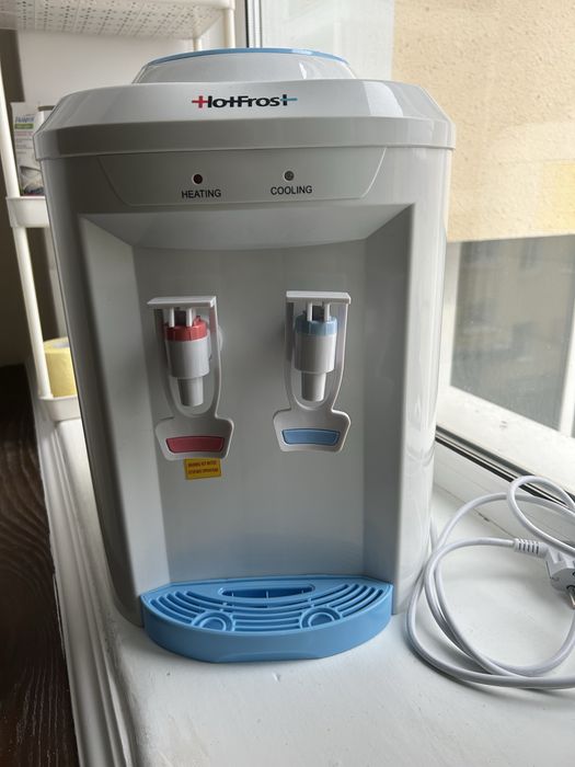 Кулер для води HotFrost D75Е