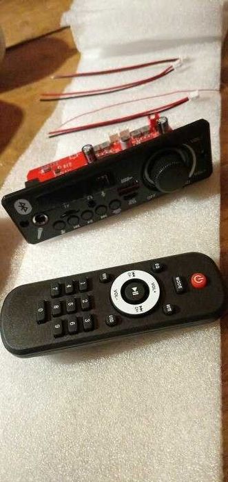 MP3-плеер, FM-радио Усилитель 2*80 Вт, Bluetooth 5,0 USB microSD карта