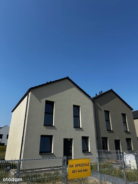 Bliźniak przy lesie,działka 400m2,bezpośrednio