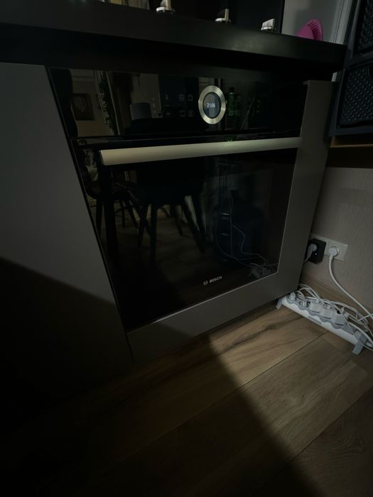 Духова шафа Bosch HBG675BB1