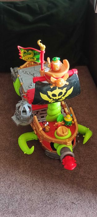 Piratix, Statek Krakena, pojazd z figurką