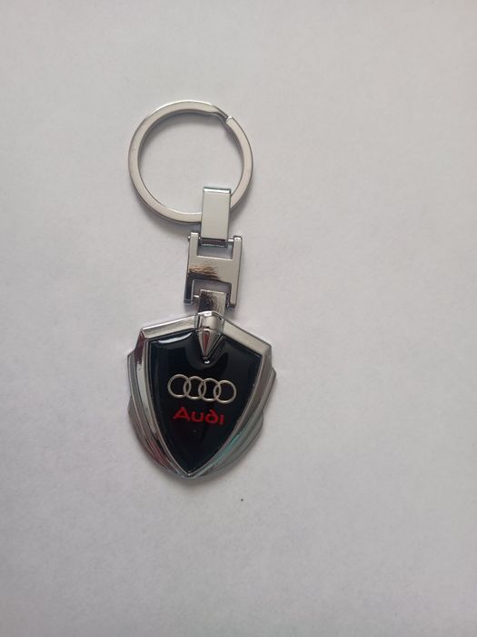 Audi brelok breloczek metalowy
