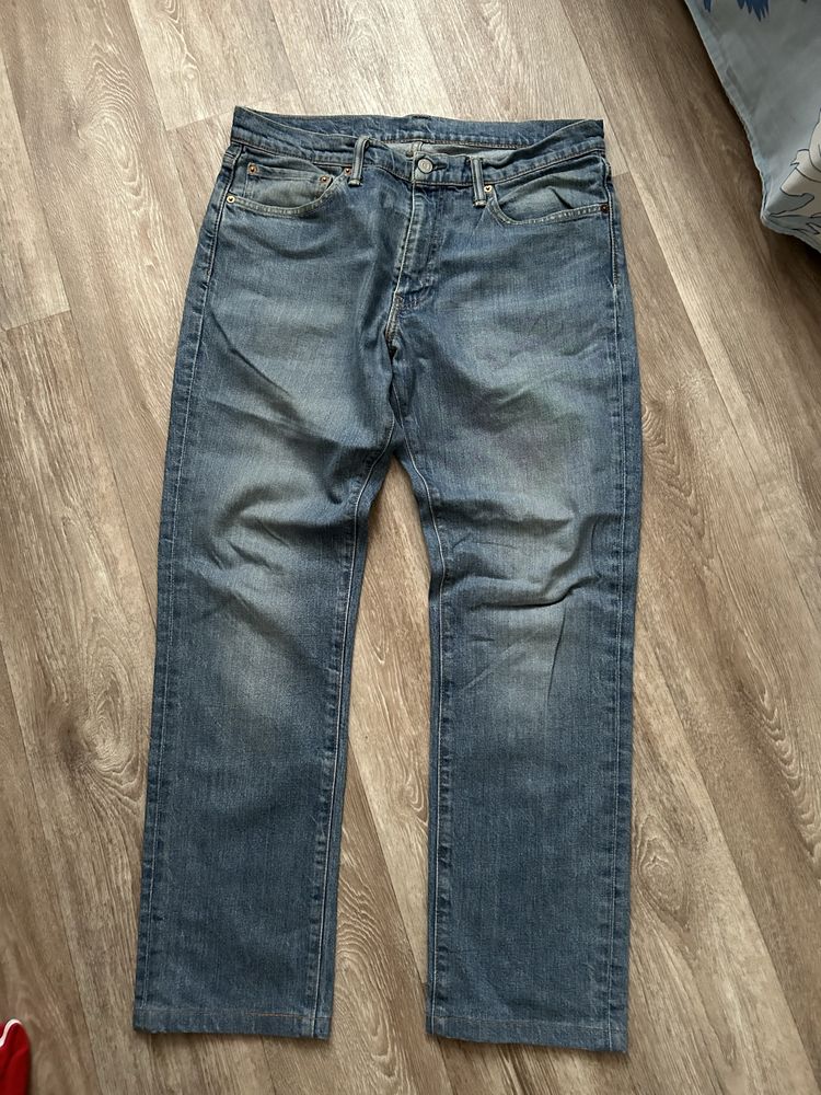 Классические джинсы Levis . Оригинал .