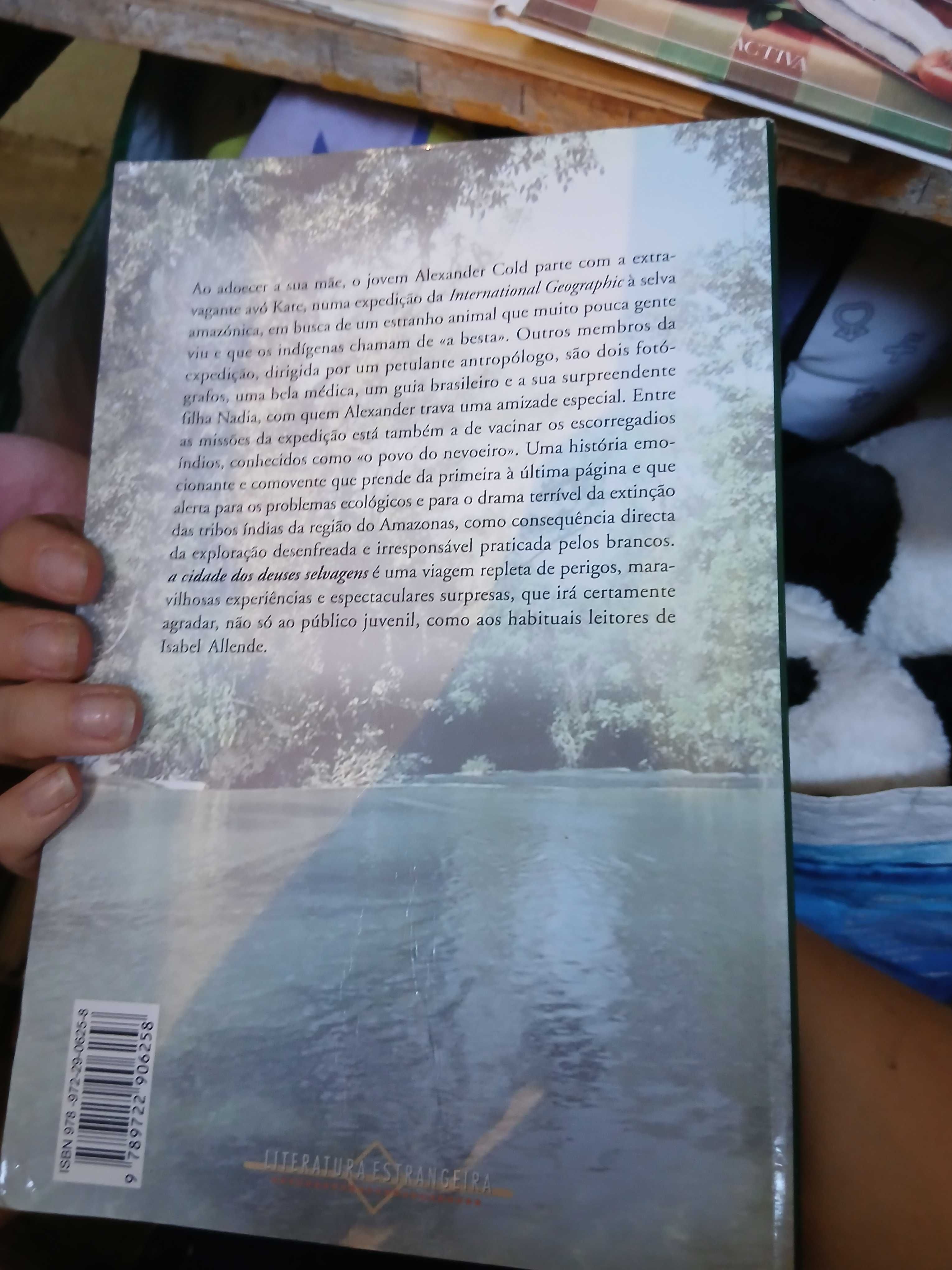 Vários livros negociável