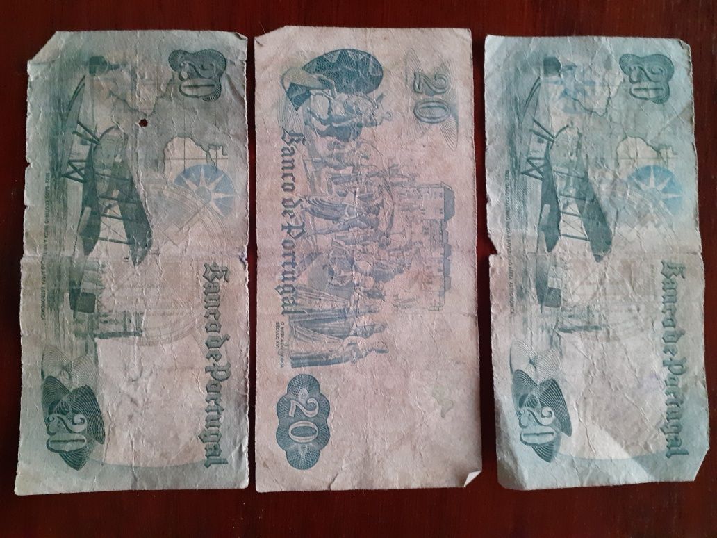 Notas de vinte escudos.