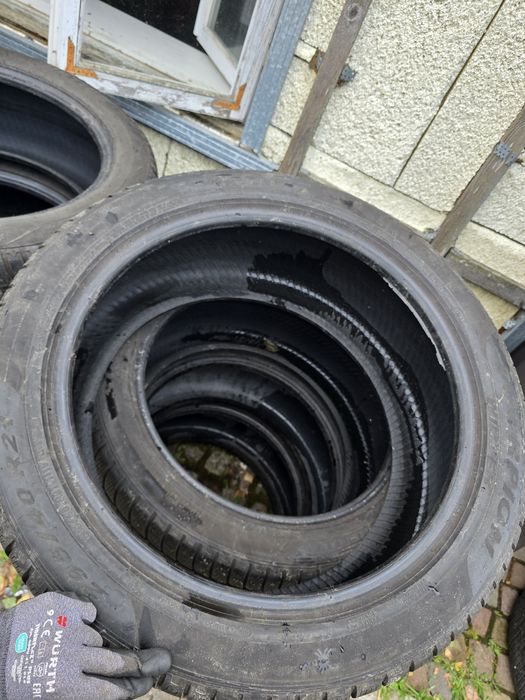 295/40R21 Pirelli Scorpion Winter