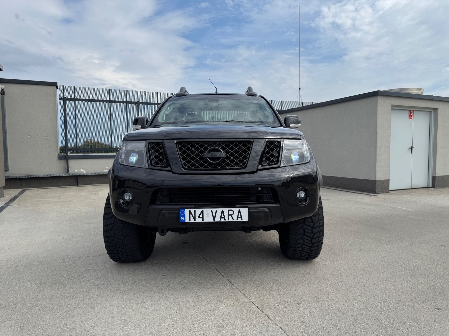 Nissan Navara Nissan Navara D40 3.0d | M57 280KM / 700Nm | 8HP | Full PPF |