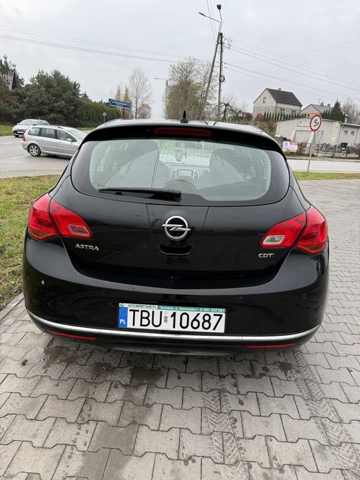 Opel Astra 1.7 CDTI 110KM