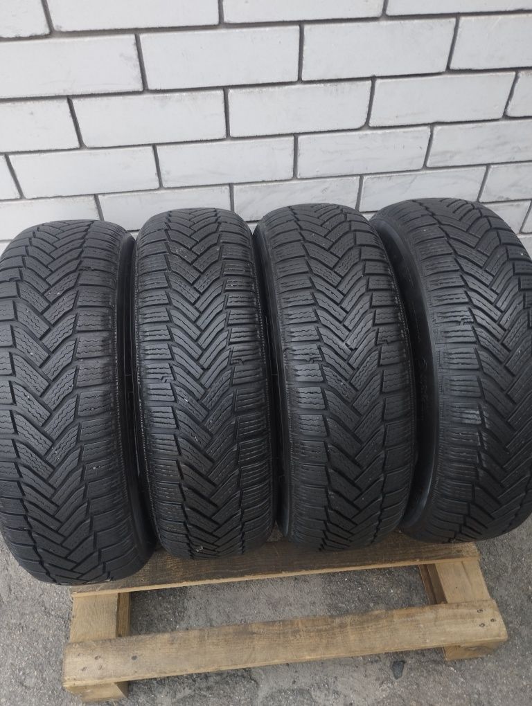 185 65 р15 Michelin Alpin 6 зима.