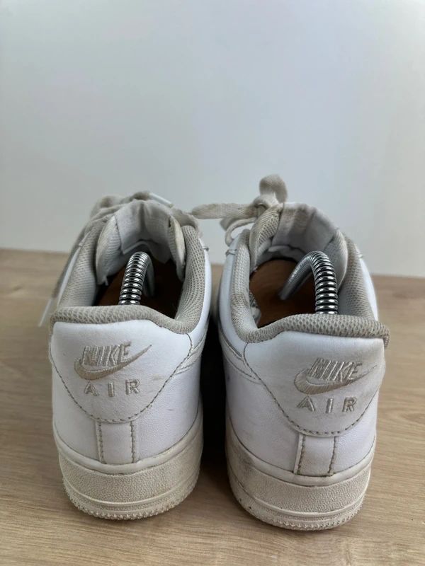 ORYGINALNE BUTY Buty sneakersy białe Nike air force 1 r. 38.5
