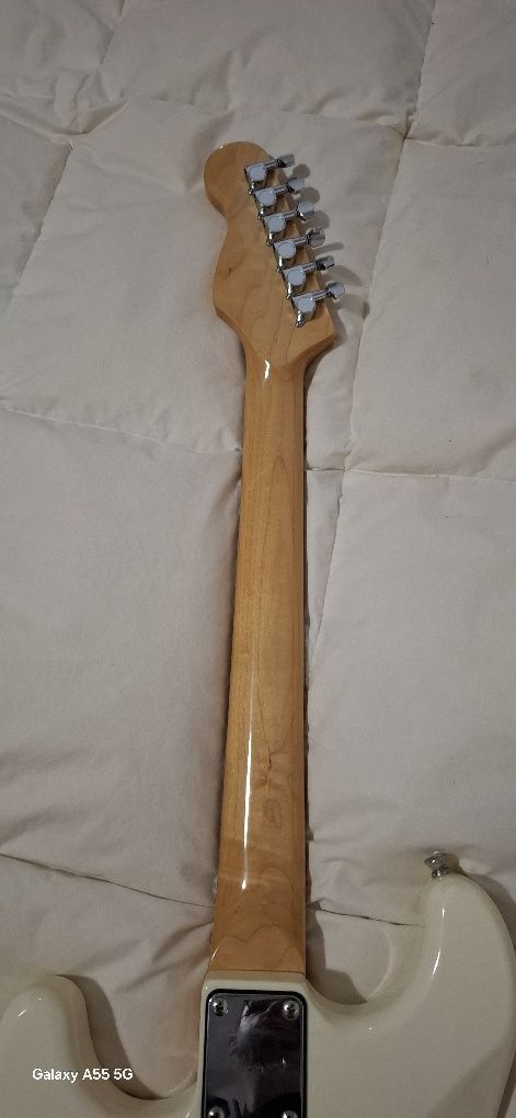 Vendo guitarra electrica