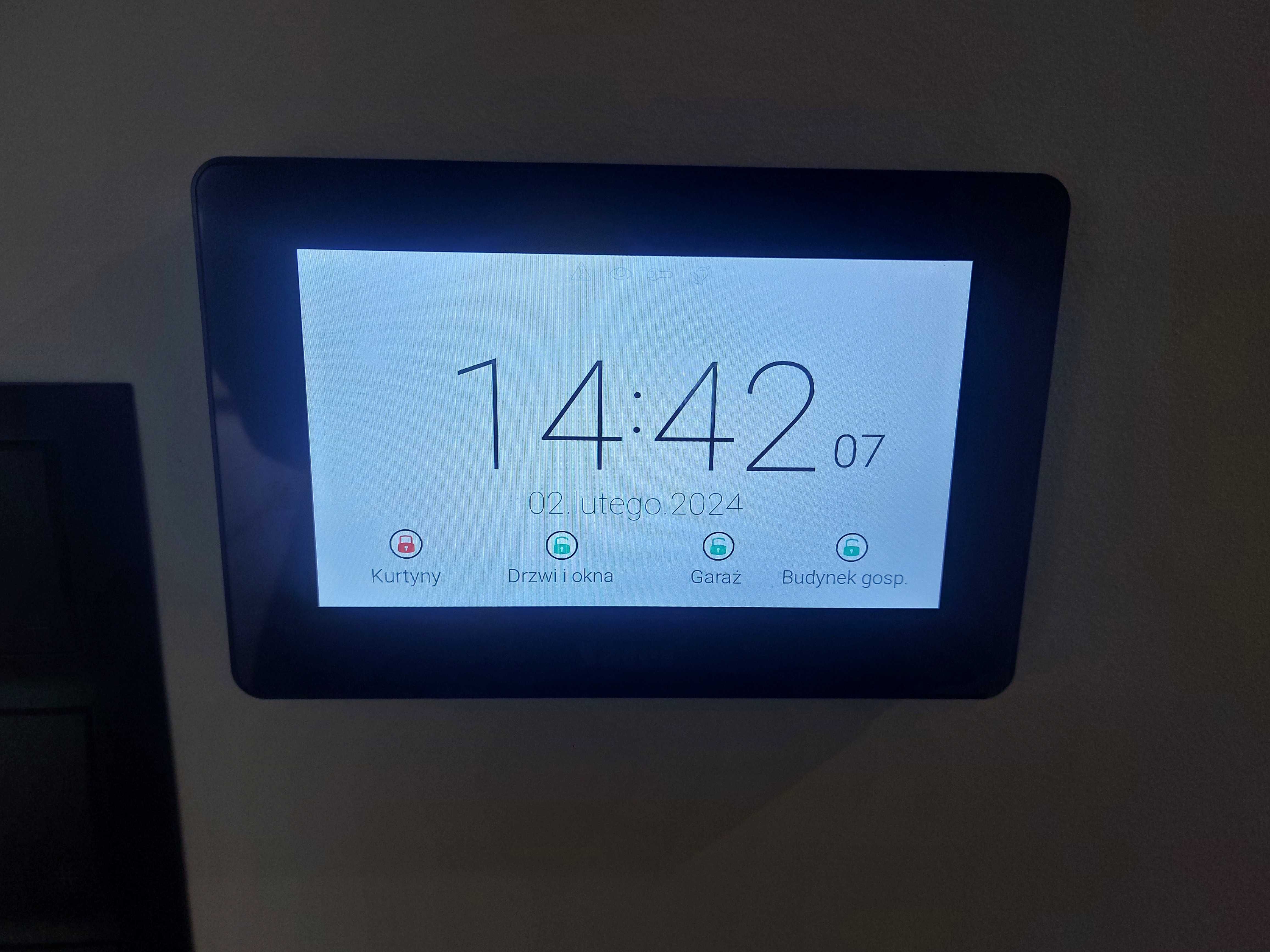 ++ Elektryk Wrocław | Usługi Elektryczne | Monitoring | Alarmy | Pomia